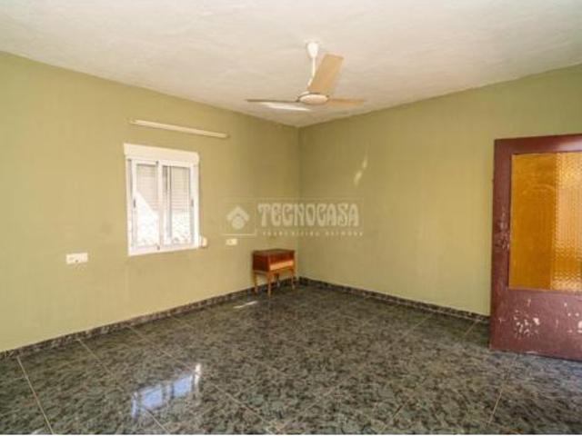 Chalet en venta en Linares, Andalucía