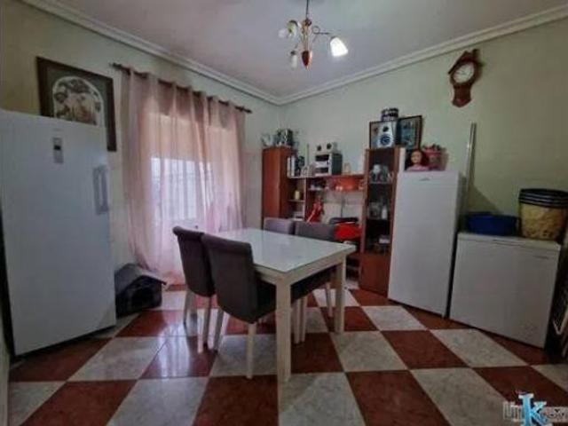 Chalet en venta en Linares, Andalucía