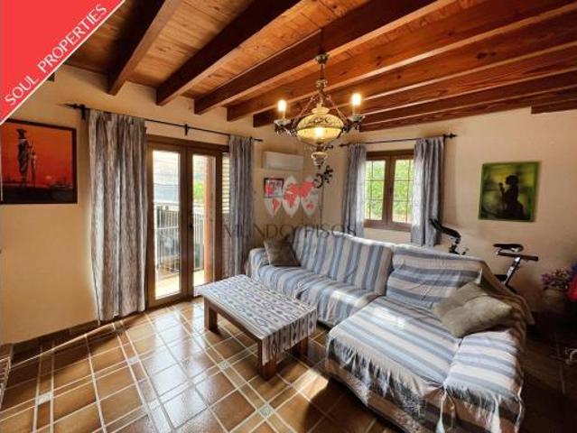 Villa en venta en Lloseta