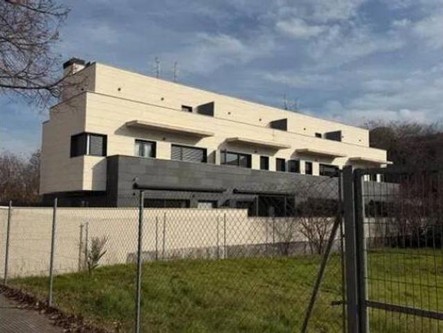Chalet en venta en Las Gaunas, Logroño