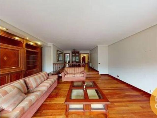 Chalet en venta en Loiu, Guipúzcoa