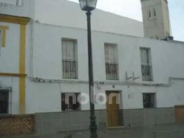 Chalet en venta en Lora Del Río, Andalucía
