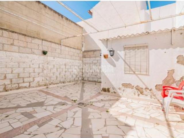 Chalet en venta en Lucena, Andalucía