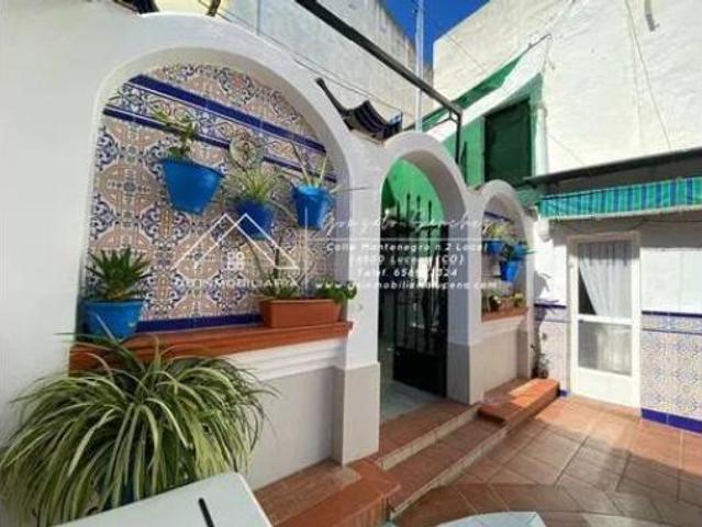 Chalet en venta en Lucena, Andalucía