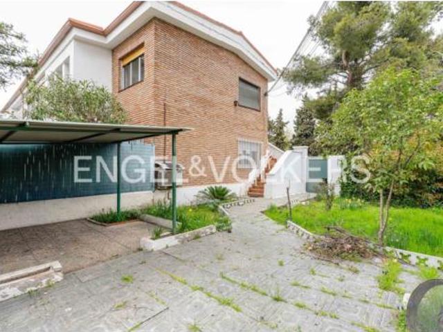 Chalet en venta en San Blas - Canillejas, Madrid