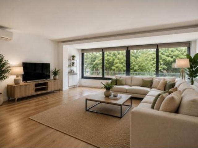Chalet en venta en Ciudad Lineal, Madrid