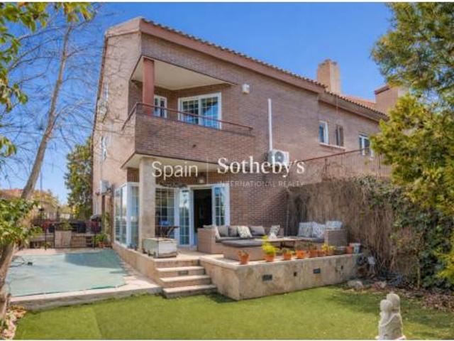 Chalet en venta en Hortaleza, Madrid