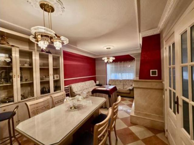 Chalet en venta en Mairena Del Alcor, Andalucía
