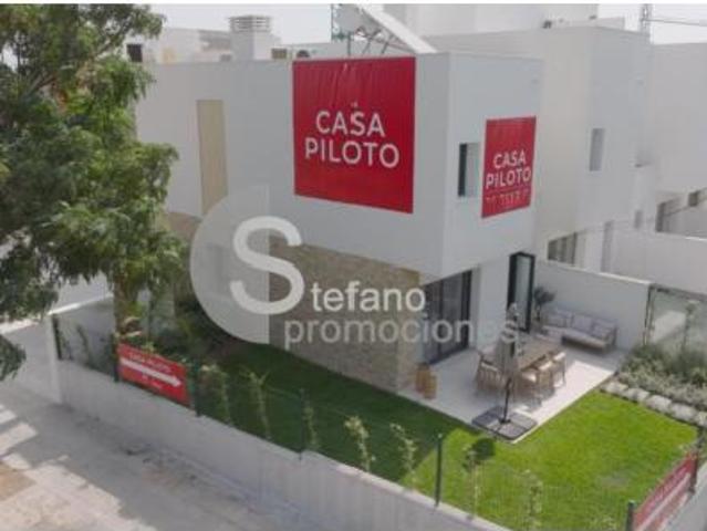 Chalet en venta en Churriana, Málaga-Costa del Sol
