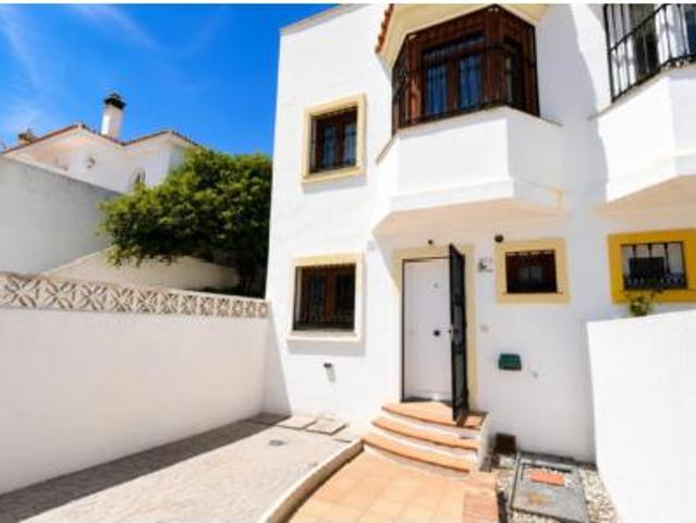 Chalet en venta en Castillo de la Duquesa, Costa del Sol Occidental