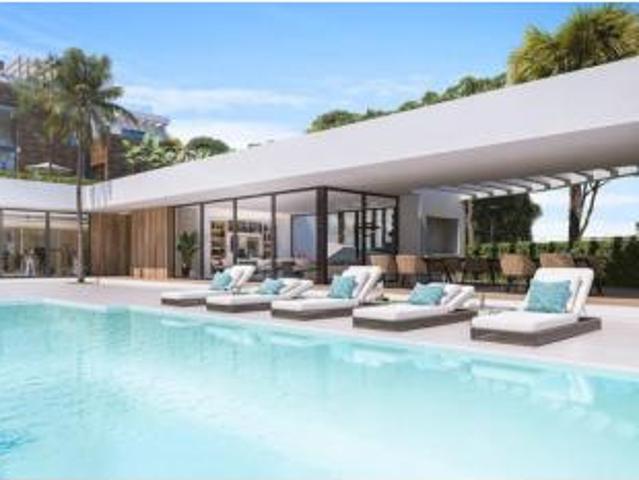 Chalet en venta en Rio Real, Costa del Sol Occidental