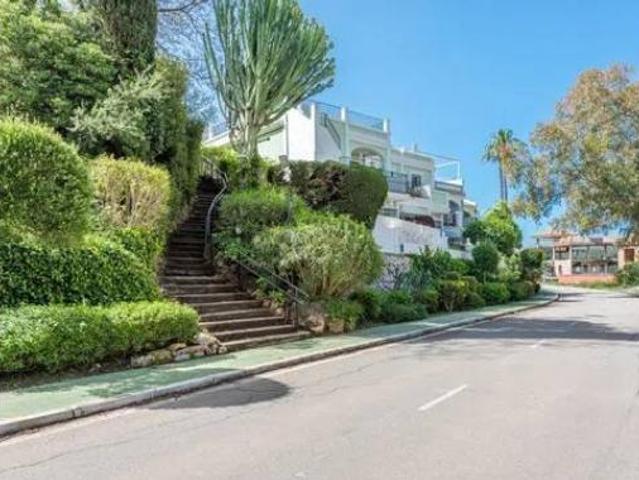 Chalet en venta en Nueva Andalucía, Costa del Sol Occidental
