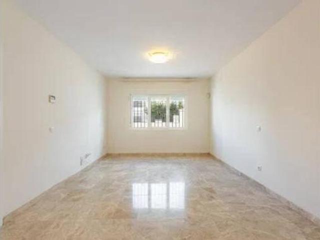 Chalet en venta en Nueva Andalucía, Costa del Sol Occidental