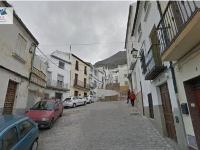 Chalet en venta en Martos, Andalucía