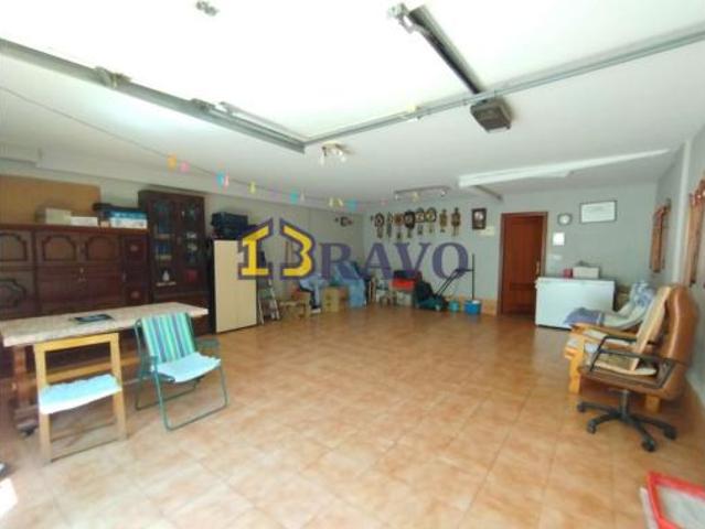 Chalet en venta en Pomar, Medina De Pomar