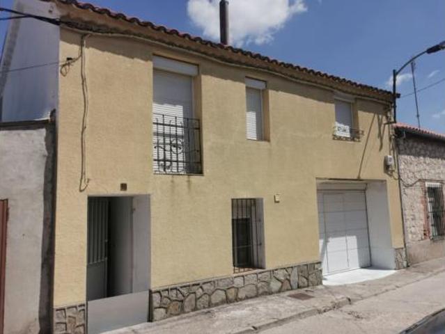 Chalet en venta en Megeces, Valladolid