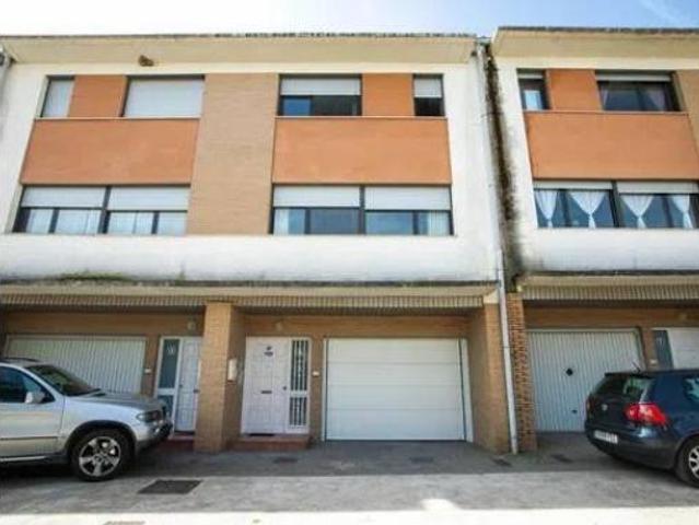 Chalet en venta en Izarbeibar-Novenera, Navarra