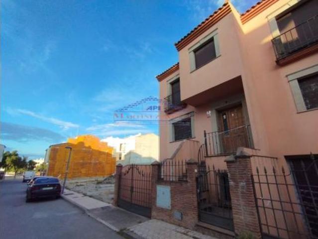 Chalet en venta en Mengíbar, Andalucía