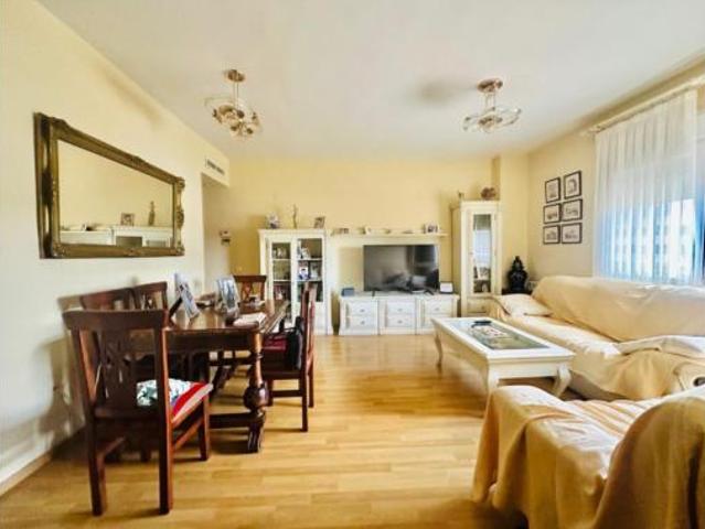 Chalet en venta en Mérida, Badajoz