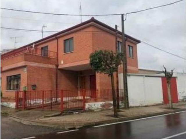 Chalet en venta en Mojados, Castilla y León