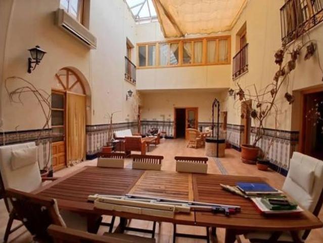 Chalet en venta en Moral De Calatrava, Castilla-La Mancha