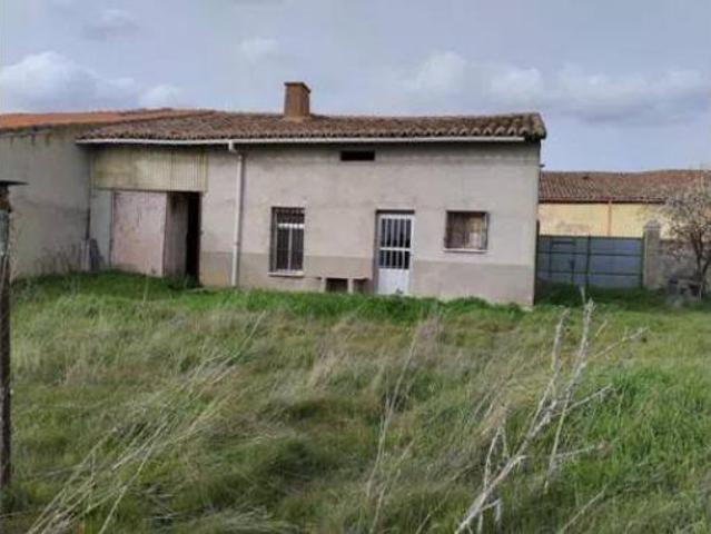 Chalet en venta en Moraleja Del Vino, Castilla y León