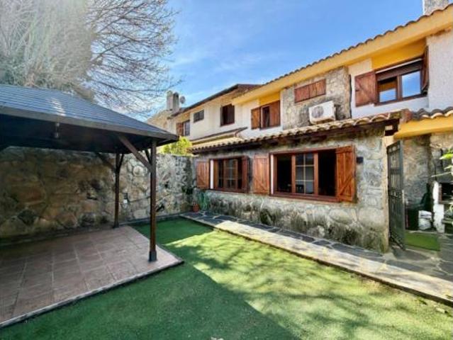 Chalet en venta en Moralzarzal, Madrid