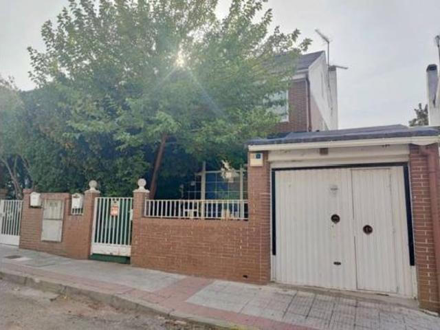 Chalet en venta en Moralzarzal, Madrid