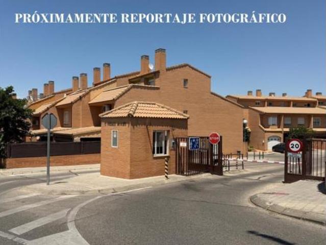 Chalet en venta en Parque Guadarrama, Móstoles