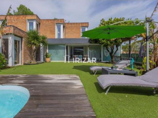Chalet en venta en Mungia, Guipúzcoa