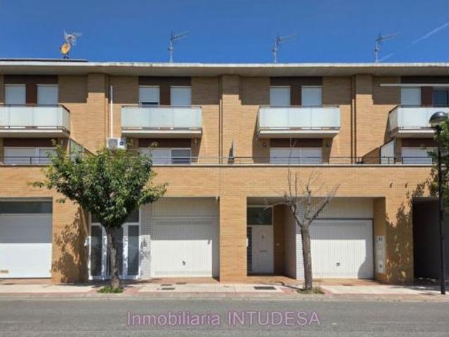 Chalet en venta en Murchante, Navarra