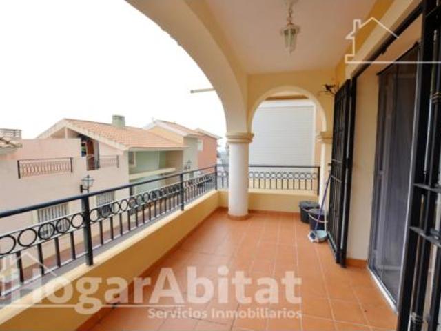 Chalet en venta en Bonalba, l'Alacantí