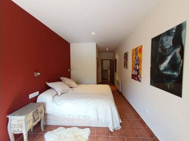 Villa en venta en Navalonguilla