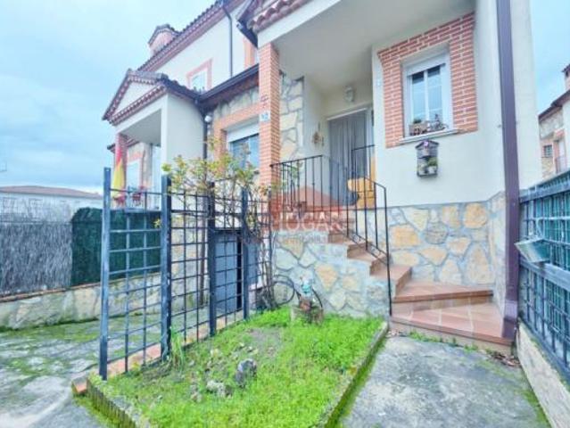 Chalet en venta en Navaluenga, Castilla y León