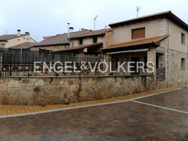 Chalet en venta en Navarredonda Y San Mamés, Madrid