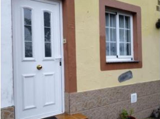 Chalet en venta en Santa María de Neda, Ferrol