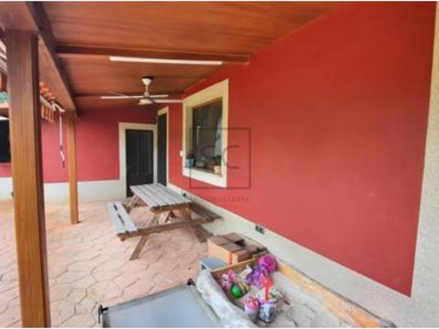 Chalet en venta en Santa María de Neda, Ferrol