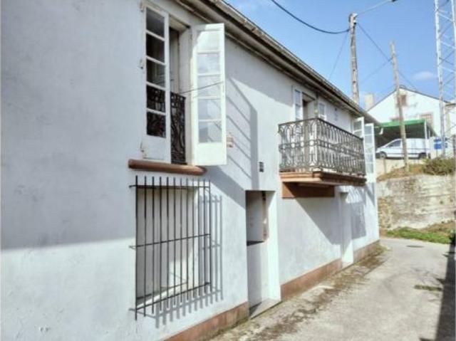 Chalet en venta en Santa María de Neda, Ferrol