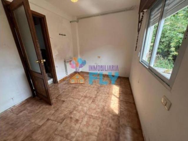 Villa en venta en Nogueira De Ramuín