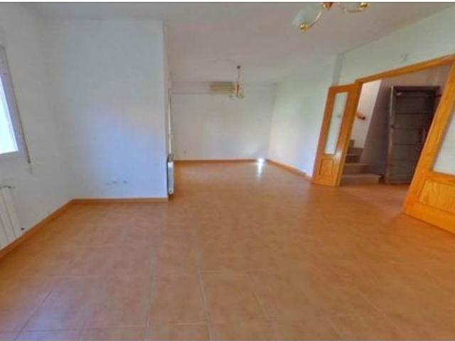 Chalet en venta en Olías Del Rey, Castilla-La Mancha