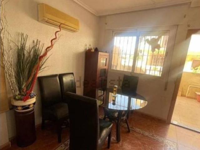 Chalet en venta en Urbanización La Zenia II, el Baix Segura / La Vega Baja