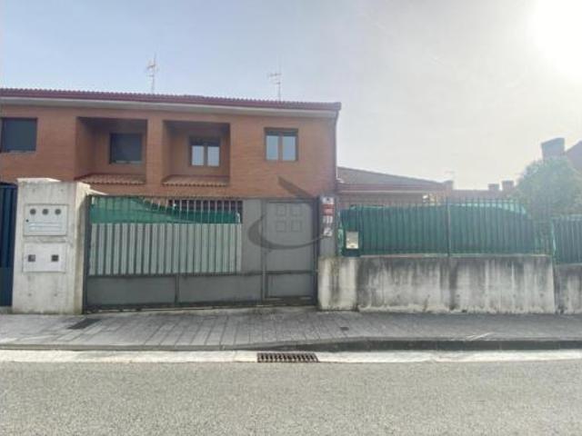 Chalet en venta en Iruñerria, Navarra