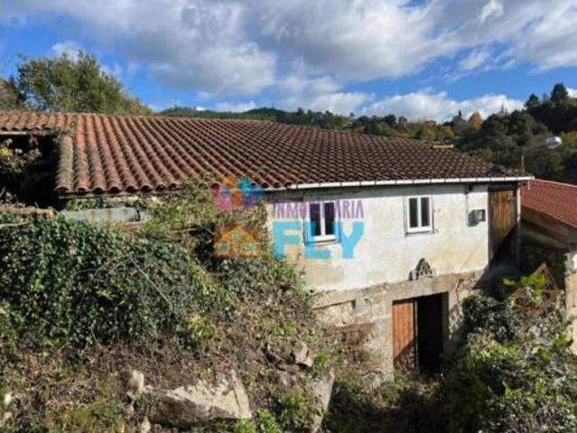 Chalet en venta en Gomesende, Ourense