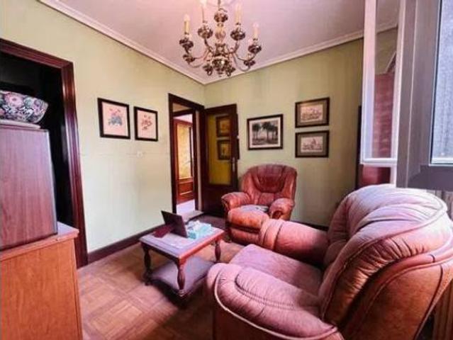 Chalet en venta en Oviedo, Asturias