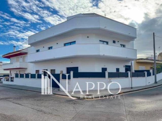 Chalet en venta en Son Peretó, Palma