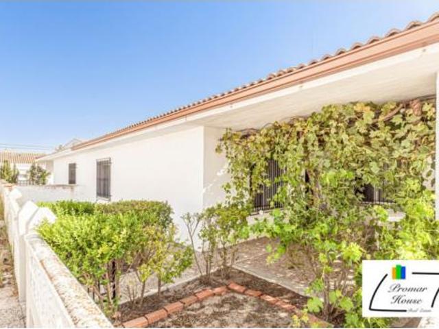 Chalet en venta en Papatrigo, Ávila