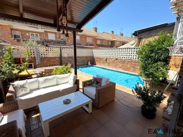 Chalet en venta en Parla, Madrid