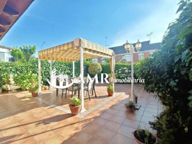 Chalet en venta en Las Américas, Parla