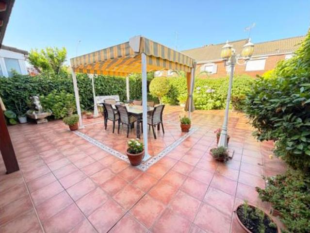 Chalet en venta en Las Américas, Parla