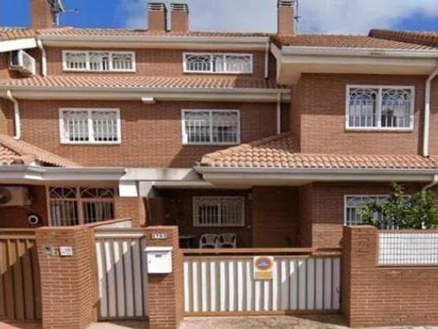 Chalet en venta en Las Américas, Parla